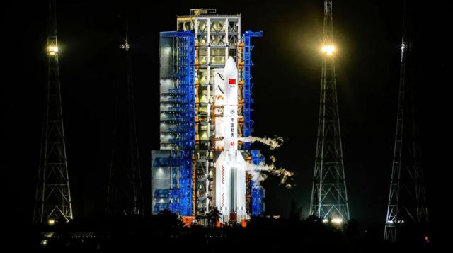 خلائی سفر کی دوڑ میں چین اس دوڑ میں امریکہ کے قریب آ رہا ہے